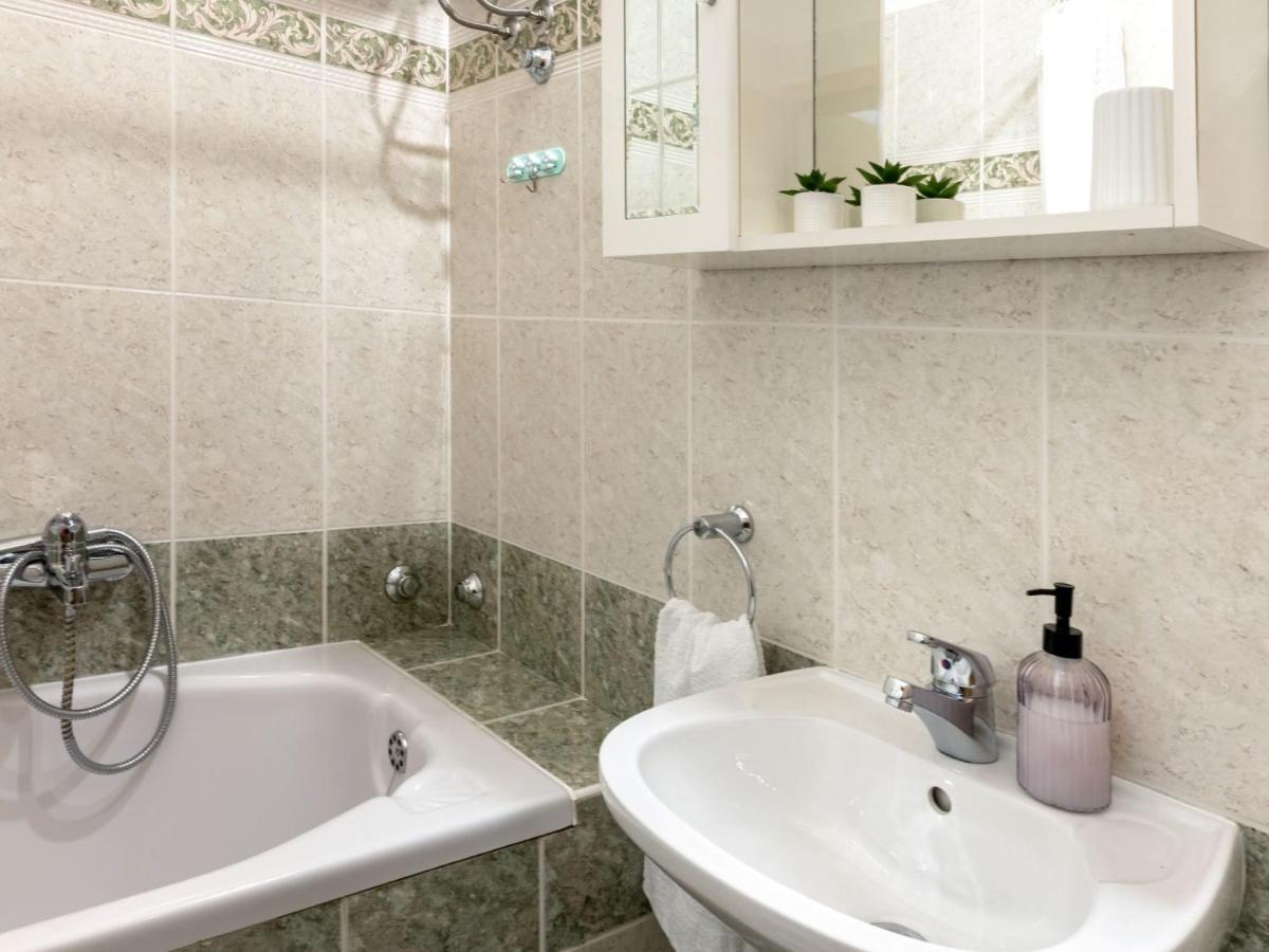 Duće Apartment Niko 1 By Interhome מראה חיצוני תמונה
